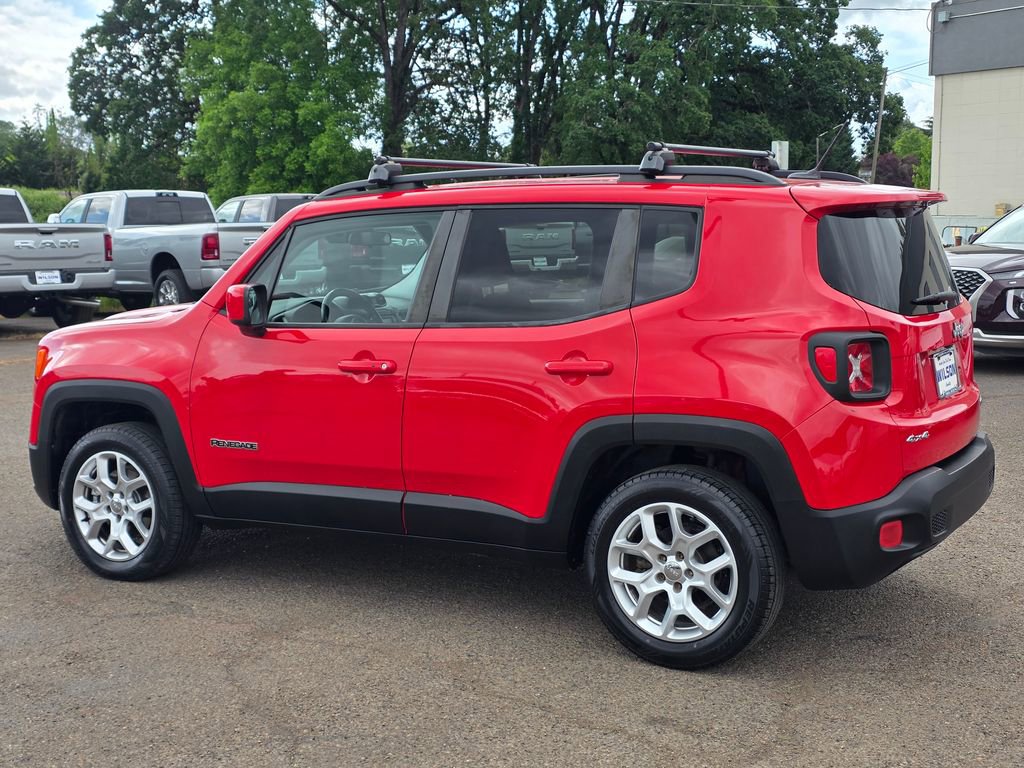 Used 2015 Jeep Renegade Latitude w/ Cold Weather Group II AWD/4WD image 26
