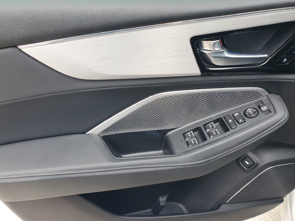 Used 2025 Acura MDX FWD image 21