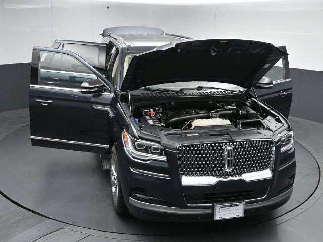Certified 2024 Lincoln Navigator L Reserve AWD/4WD image 53