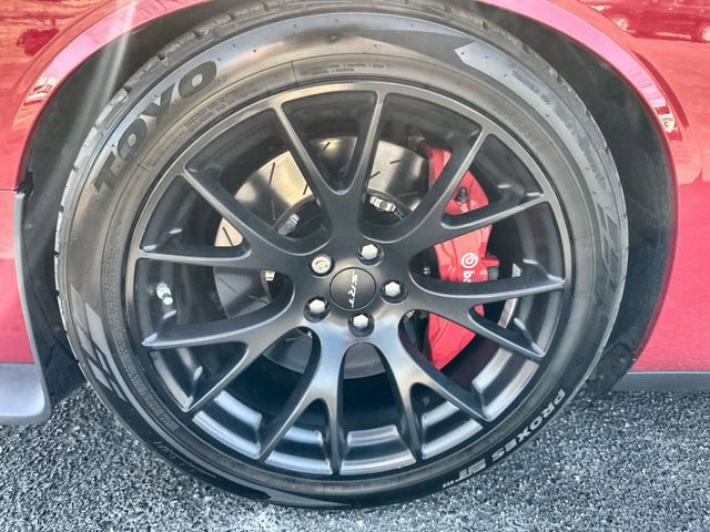 Used 2016 Dodge Challenger SRT Hellcat image 18
