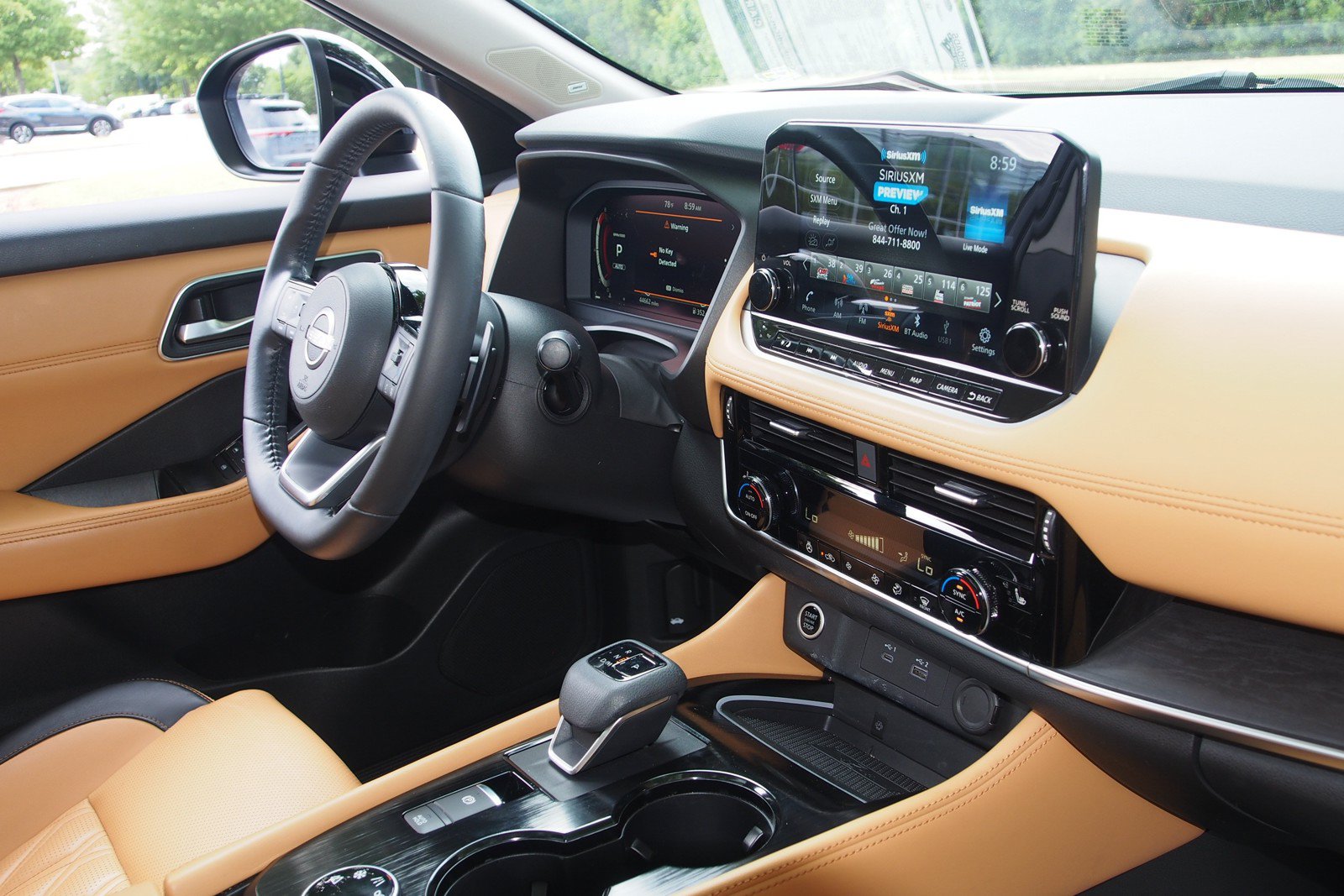 Used 2023 Nissan Rogue Platinum AWD/4WD image 10