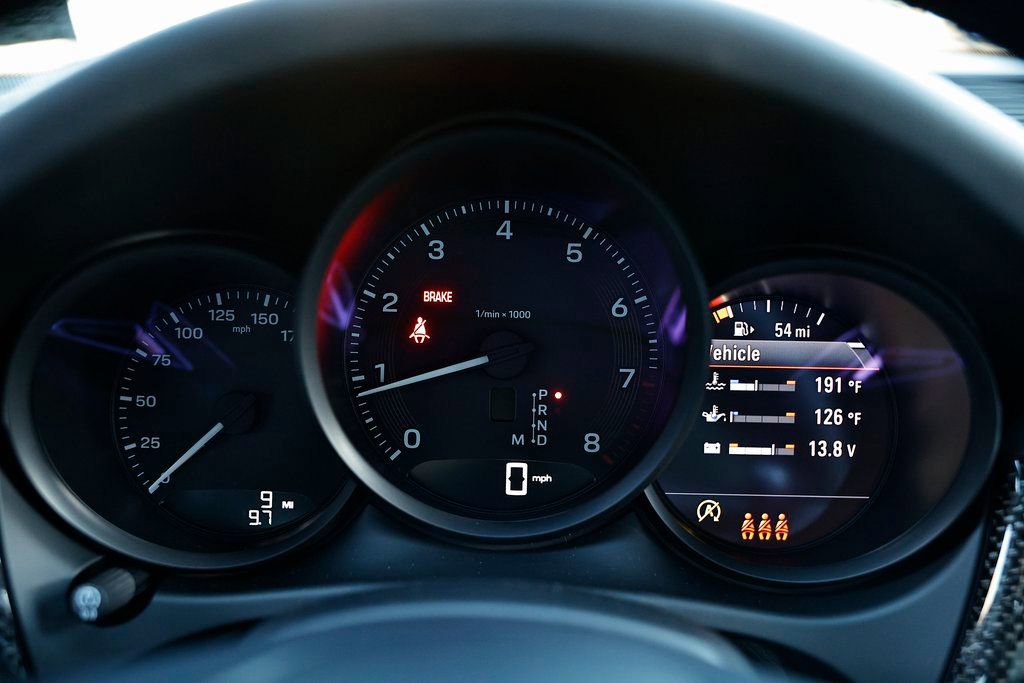 New 2026 Porsche Macan image 33