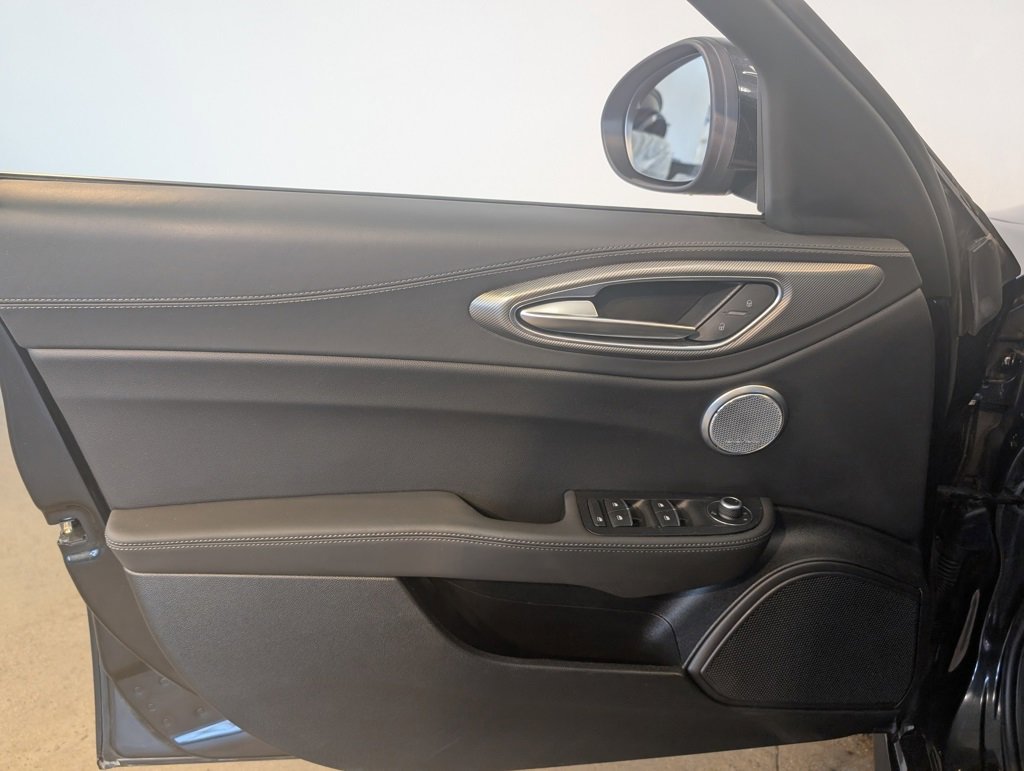 Used 2024 Alfa Romeo Giulia Ti image 11