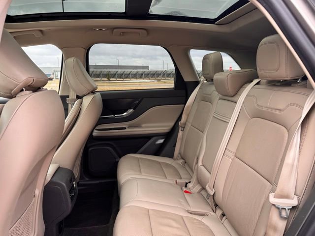 Used 2021 Lincoln Corsair Reserve w/ Elements Package image 29