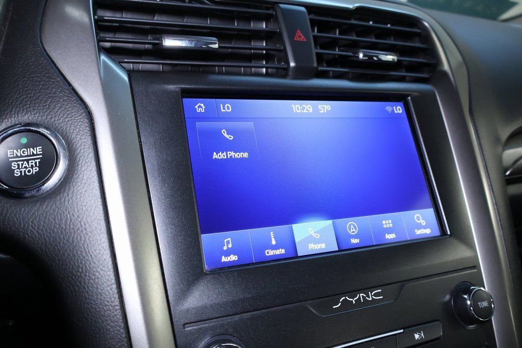 Used 2019 Ford Fusion SE image 32