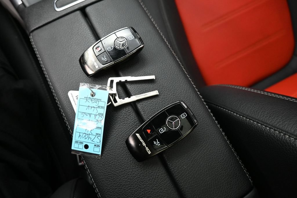 Used 2024 Mercedes-Benz GLA 35 AMG 4MATIC image 28