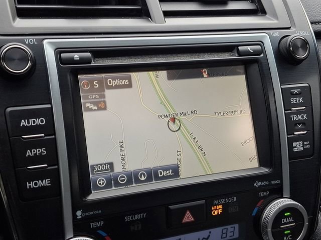 Used 2014 Toyota Camry SE w/ Moonroof Package image 18