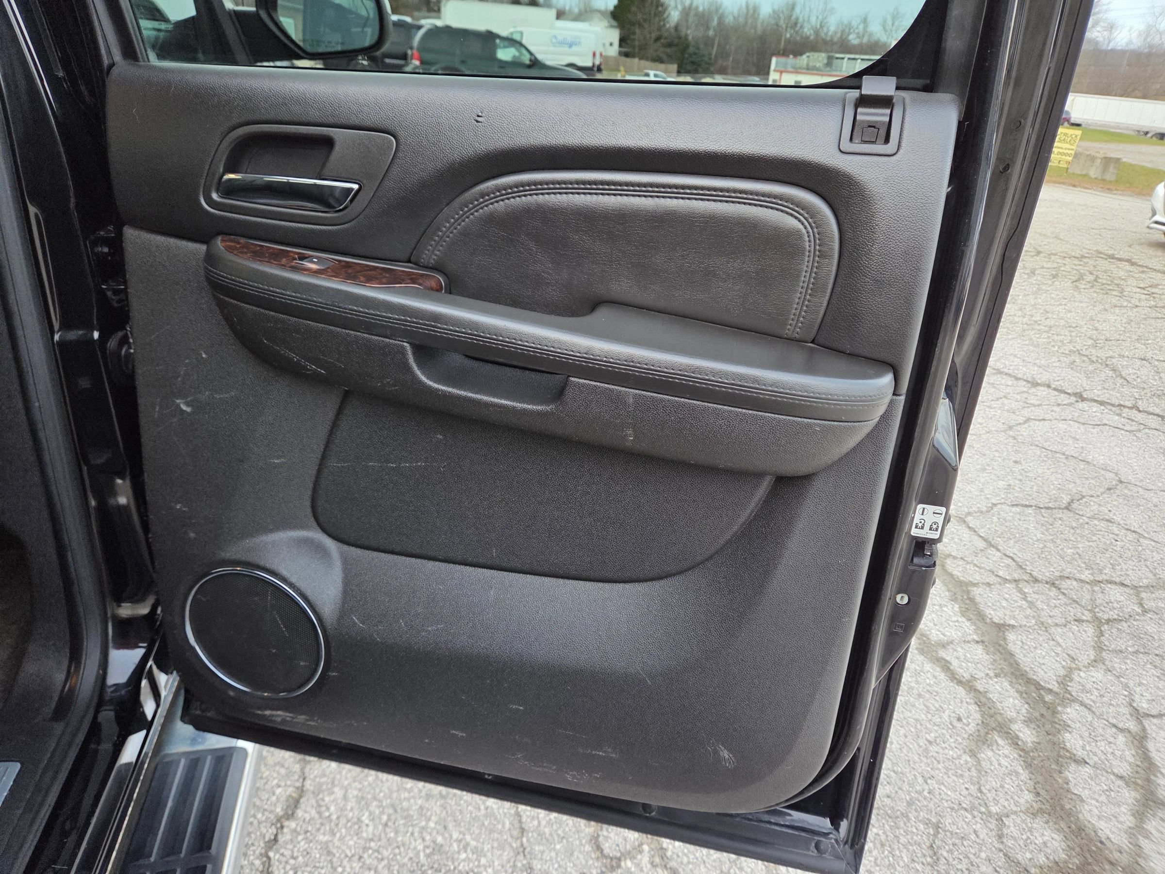 Used 2013 GMC Sierra 1500 Denali AWD/4WD image 19