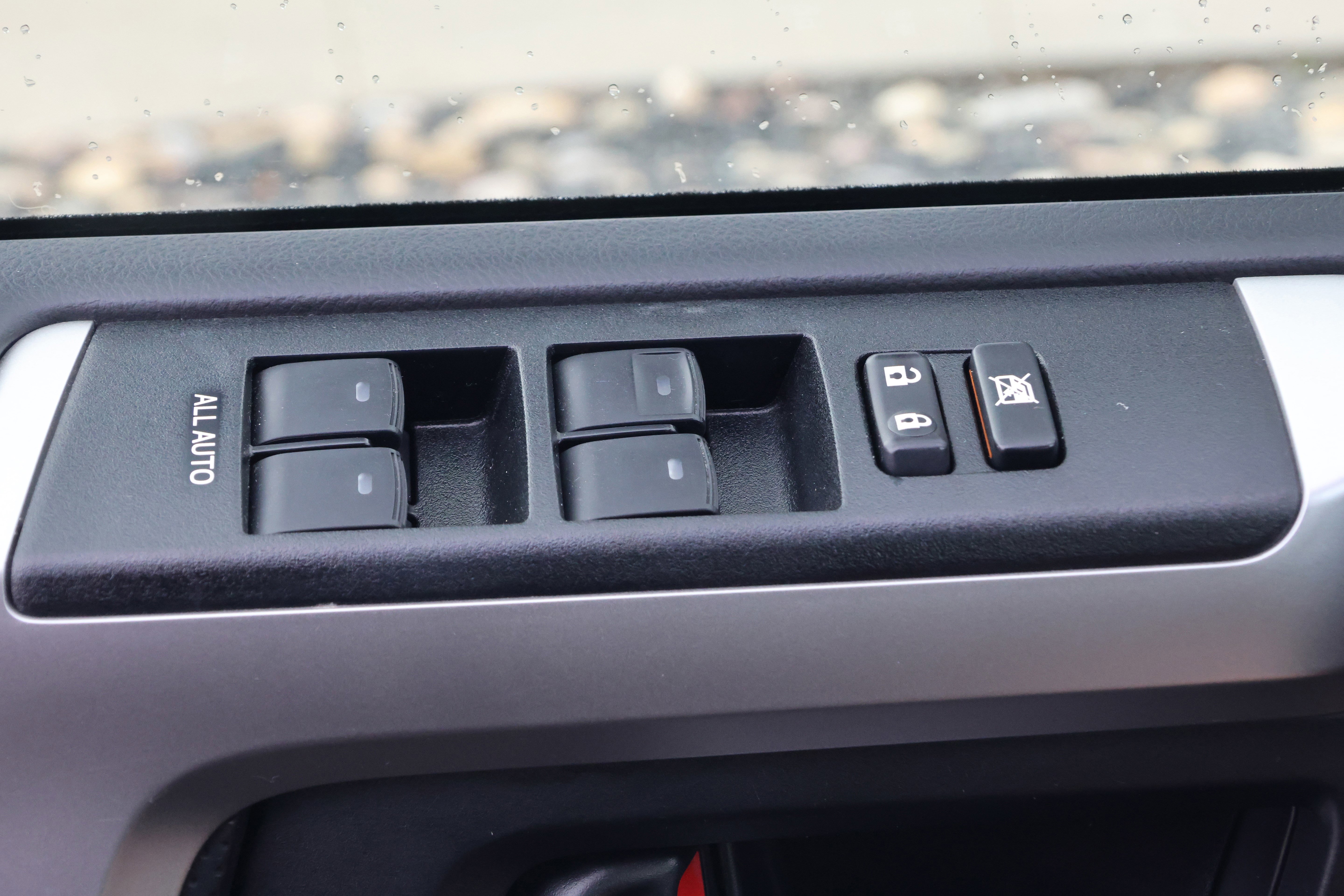 Used 2022 Toyota 4Runner SR5 AWD/4WD image 13