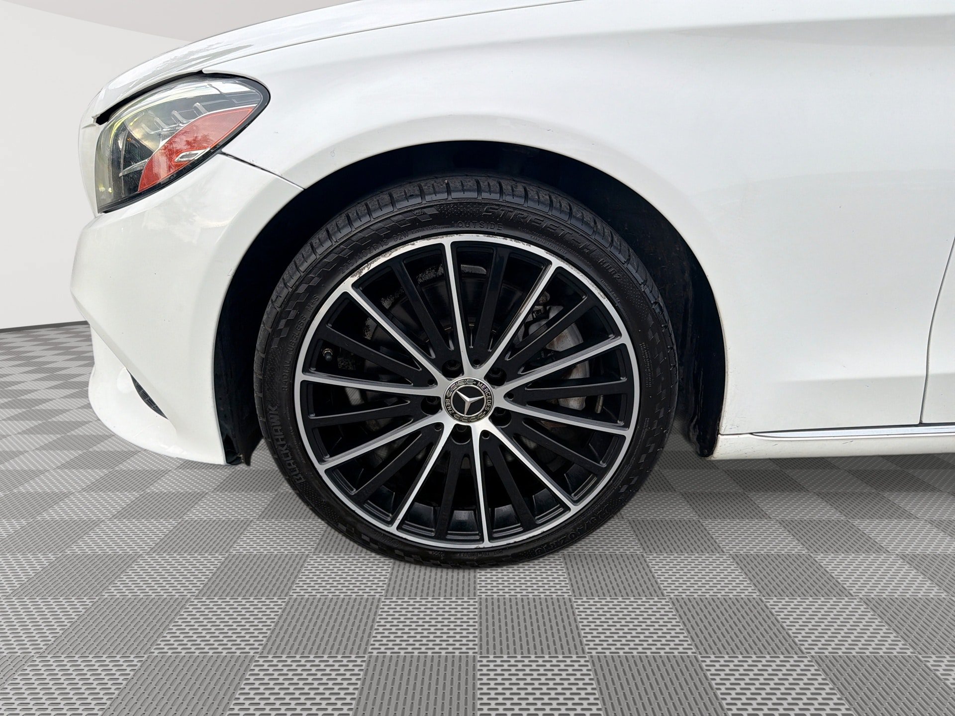 Used 2019 Mercedes-Benz C 300 Sedan image 19