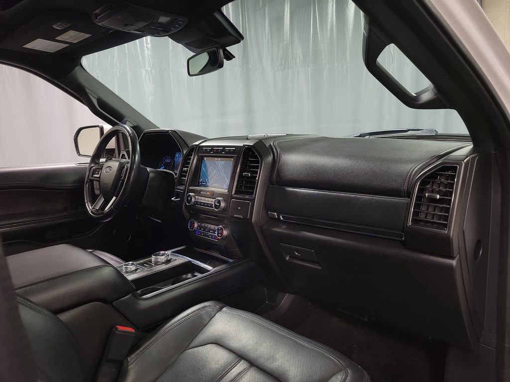 Used 2018 Ford Expedition Max Limited w/ Equipment Group 302A AWD/4WD image 32