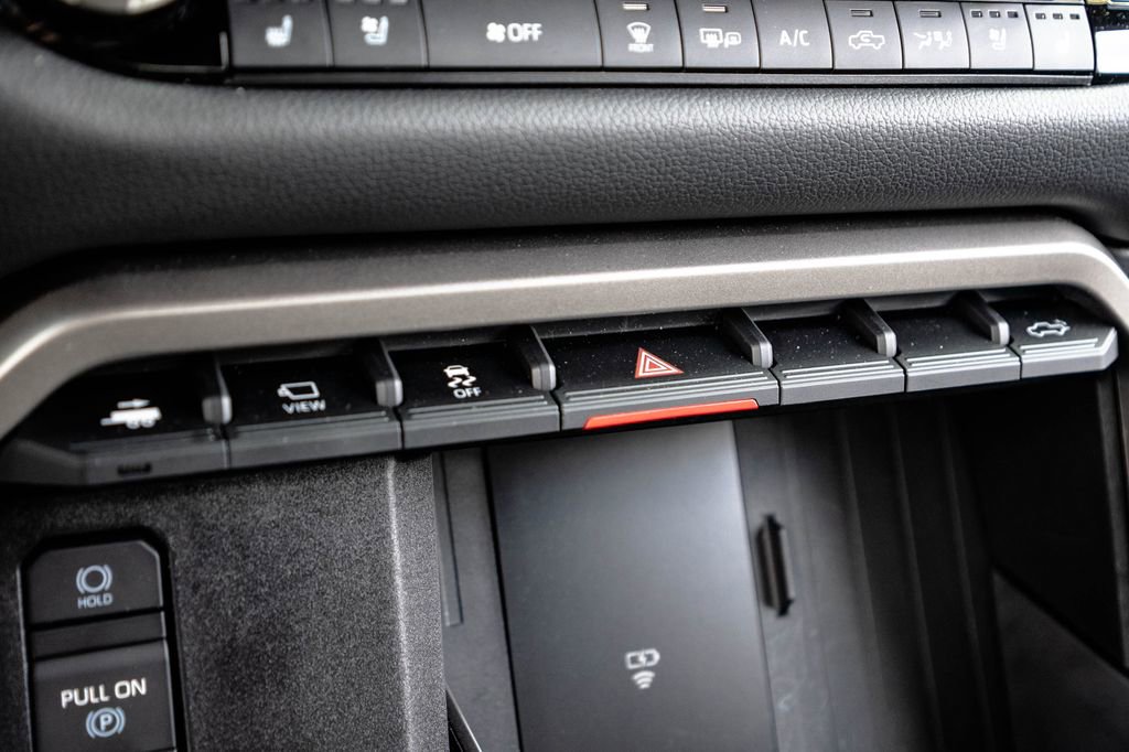 New 2026 Toyota Tundra Limited AWD/4WD image 23