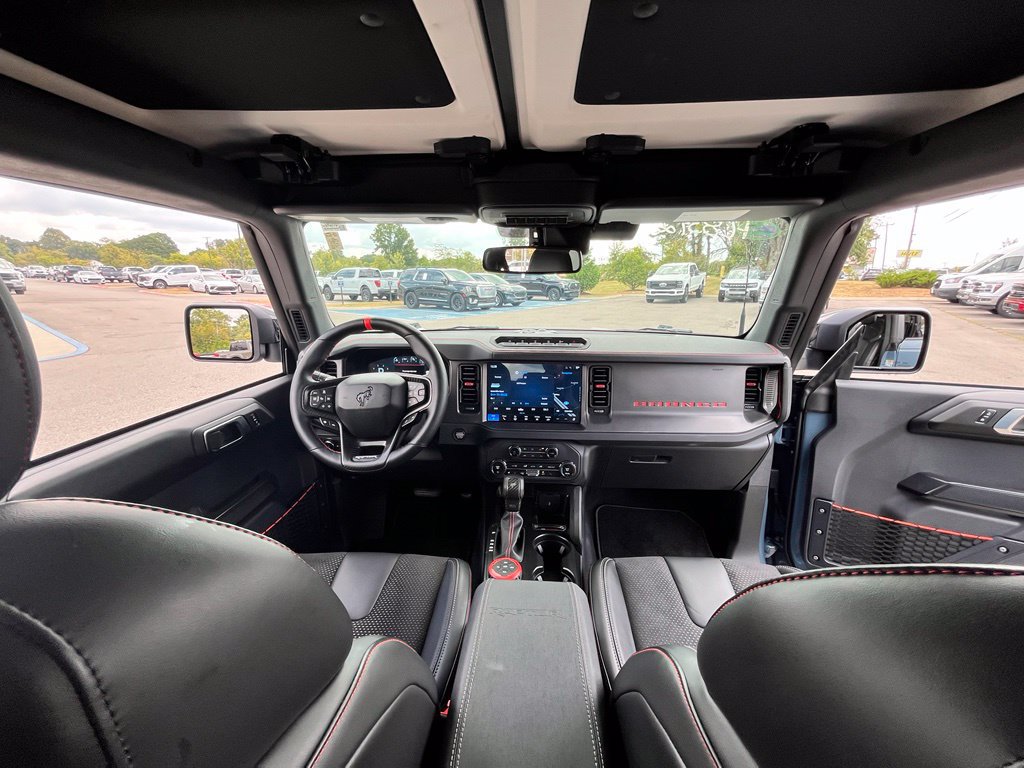 Used 2025 Ford Bronco Raptor AWD/4WD image 15