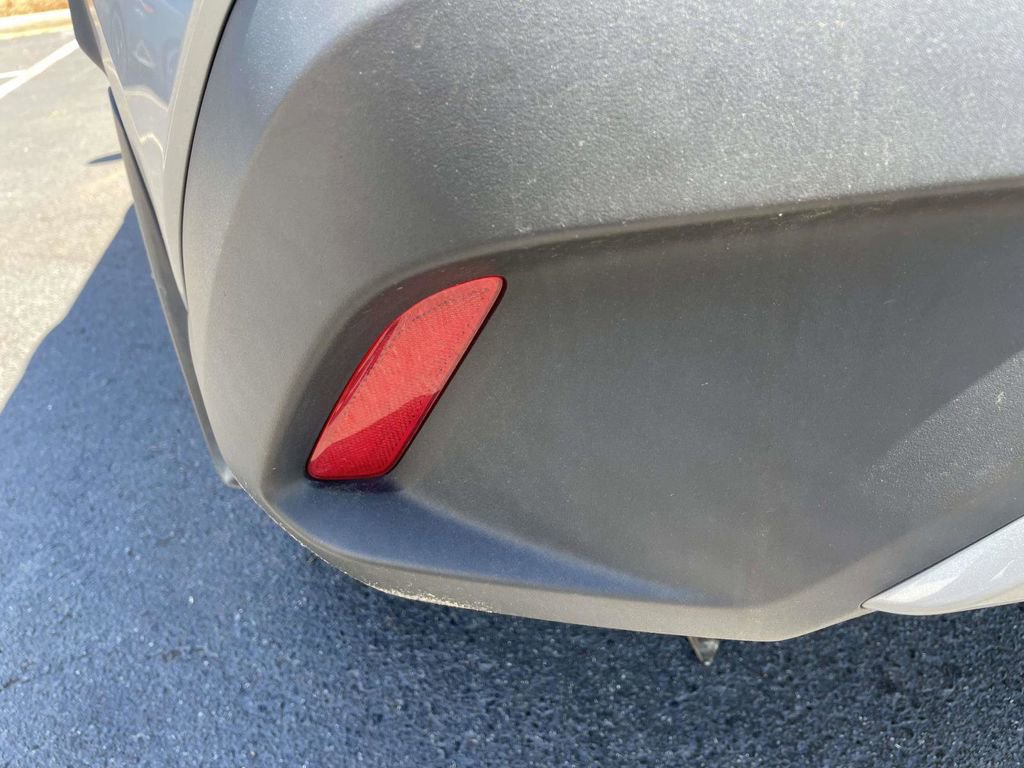 Used 2023 Toyota Corolla Cross LE FWD image 16