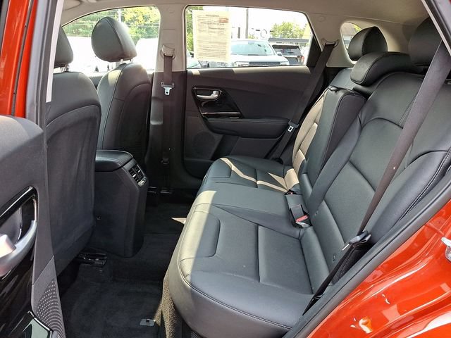 Used 2022 Kia Niro Touring Special Edition FWD image 12