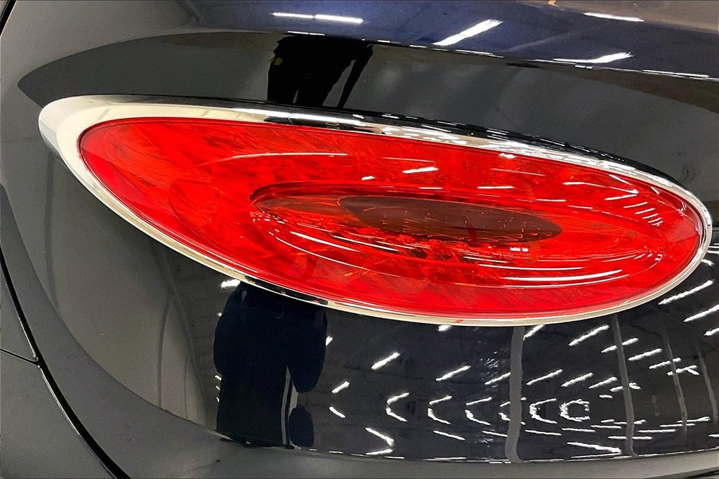 Used 2022 Bentley Bentayga image 31
