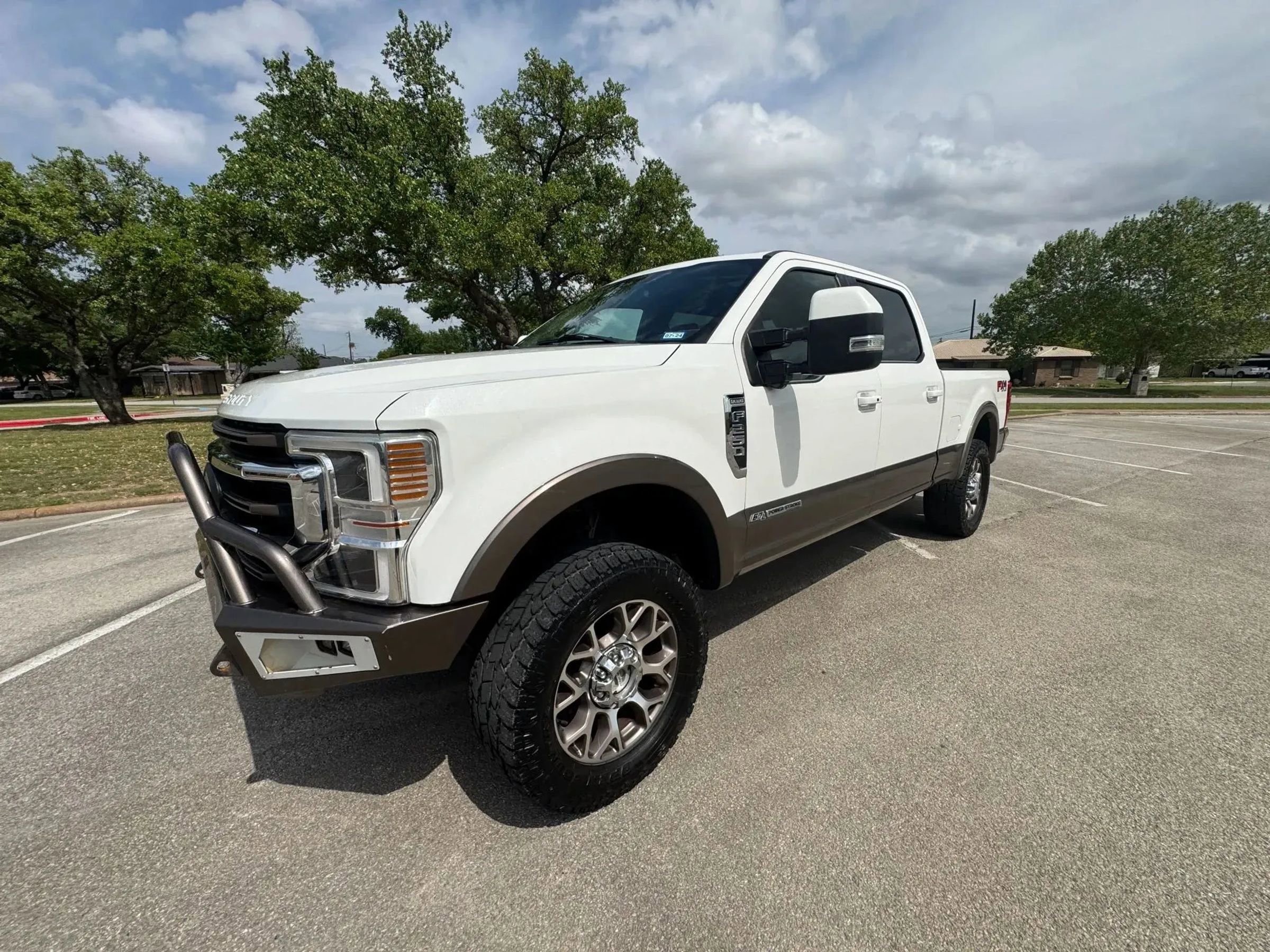 Used 2020 Ford F250 King Ranch w/ King Ranch Ultimate Package AWD/4WD image 2