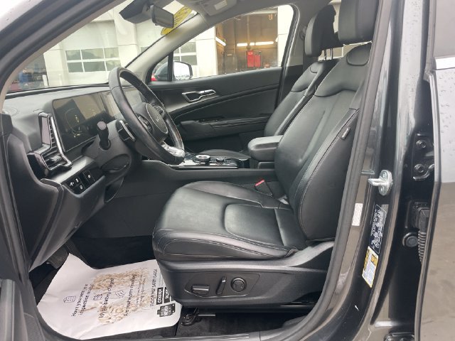 Used 2023 Kia Sportage EX AWD/4WD image 25