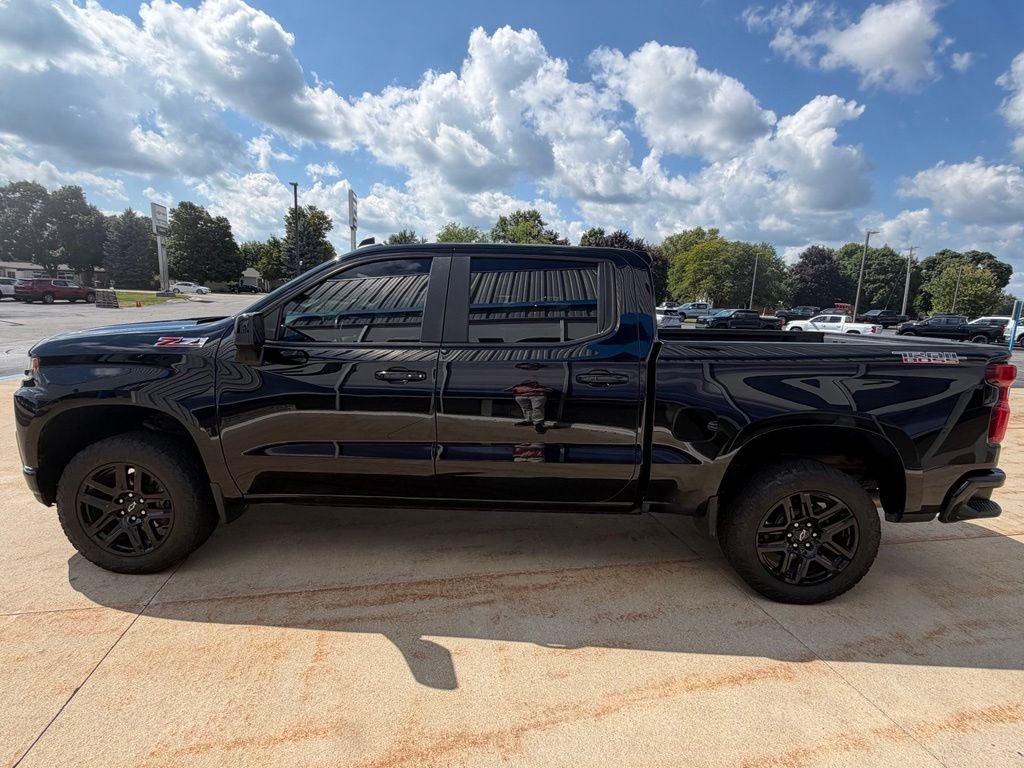 Used 2021 Chevrolet Silverado 1500 LT Trail Boss w/ Bed Protection Package AWD/4WD image 6