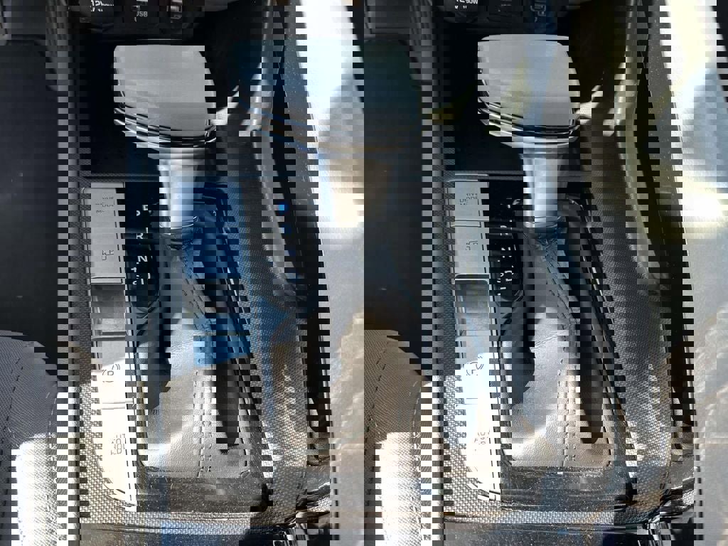 Used 2021 Hyundai Elantra SEL w/ Convenience Package FWD image 24