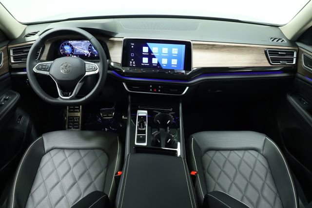New 2025 Volkswagen Atlas SEL Premium R-Line image 11
