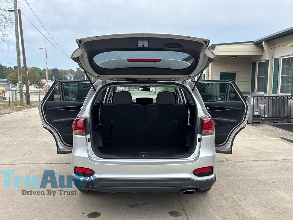 Used 2019 Kia Sorento FWD w/ Option Group 020 image 16