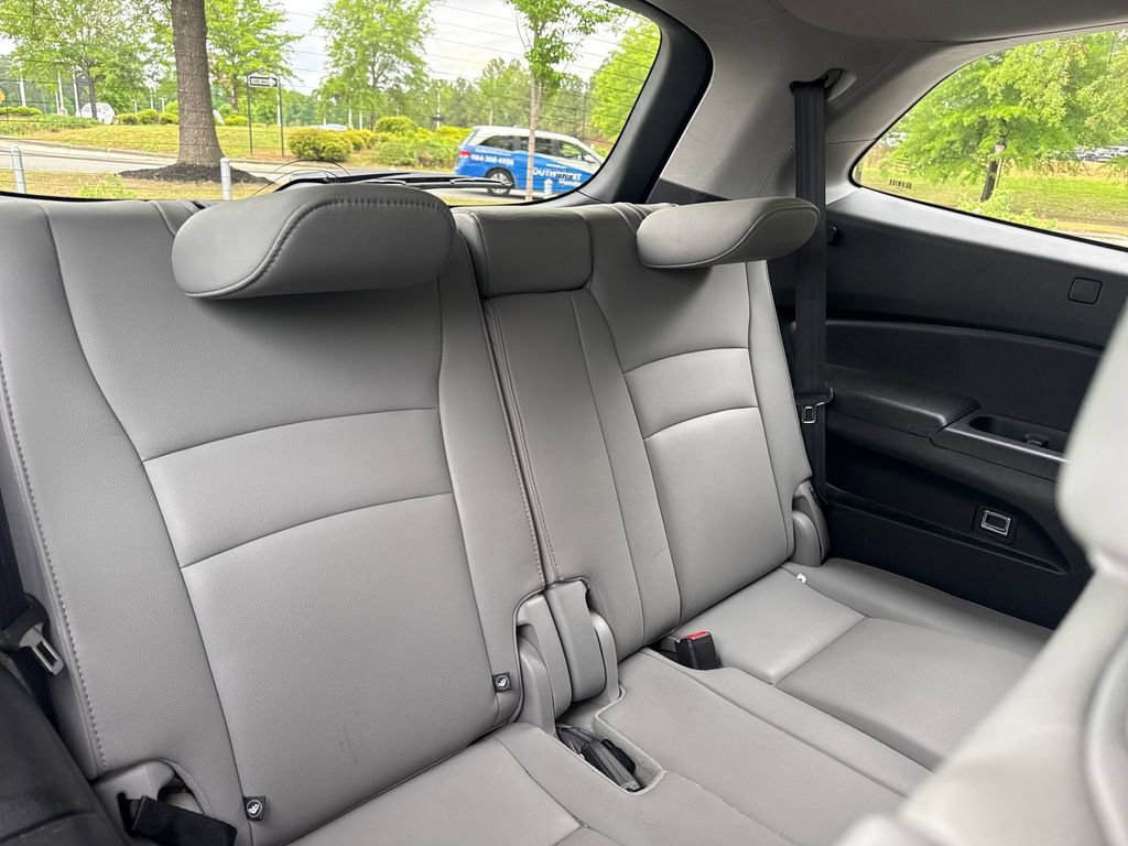 Used 2017 Honda Pilot EX-L image 32