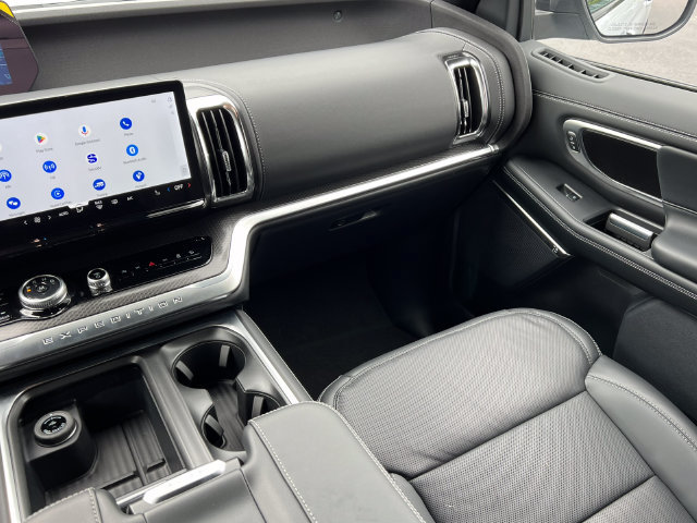 New 2026 Ford Expedition Platinum w/ Stealth Performance Package AWD/4WD image 35