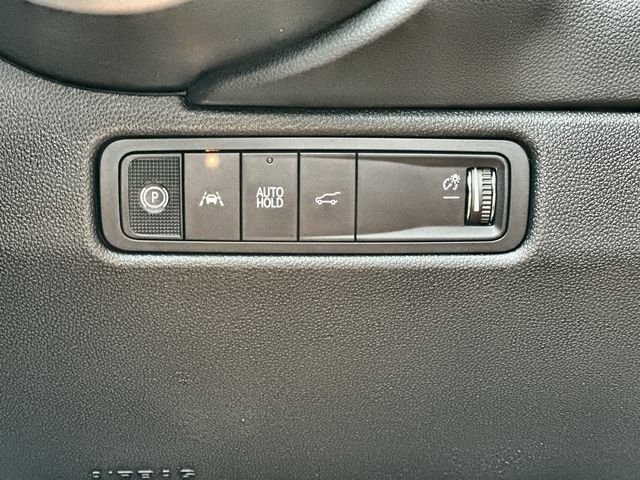 New 2025 Chevrolet Equinox EV RS image 17