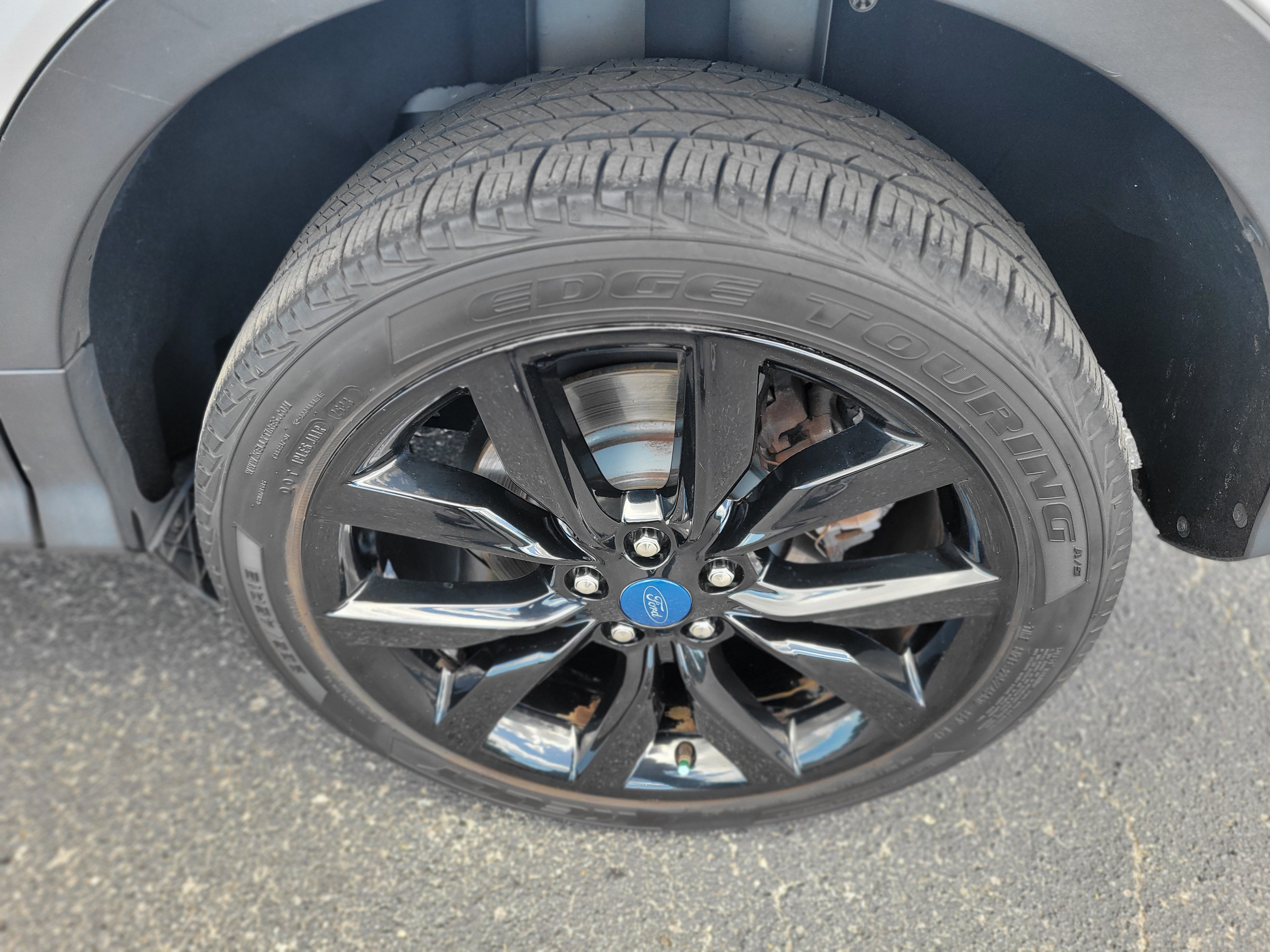 Used 2019 Ford Escape SE FWD image 33