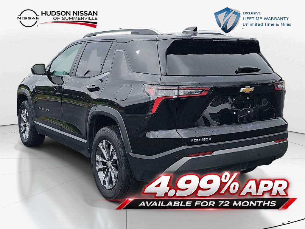 Used 2025 Chevrolet Equinox LT w/ Convenience Package II FWD image 9