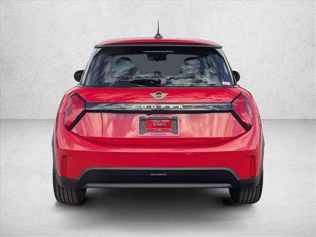 Certified 2025 MINI Cooper S image 7