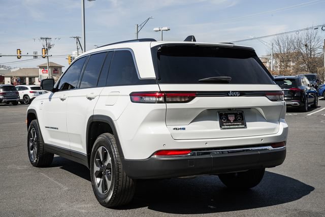 Used 2023 Jeep Grand Cherokee 4WD 4xe w/ Luxury Tech Group II image 5