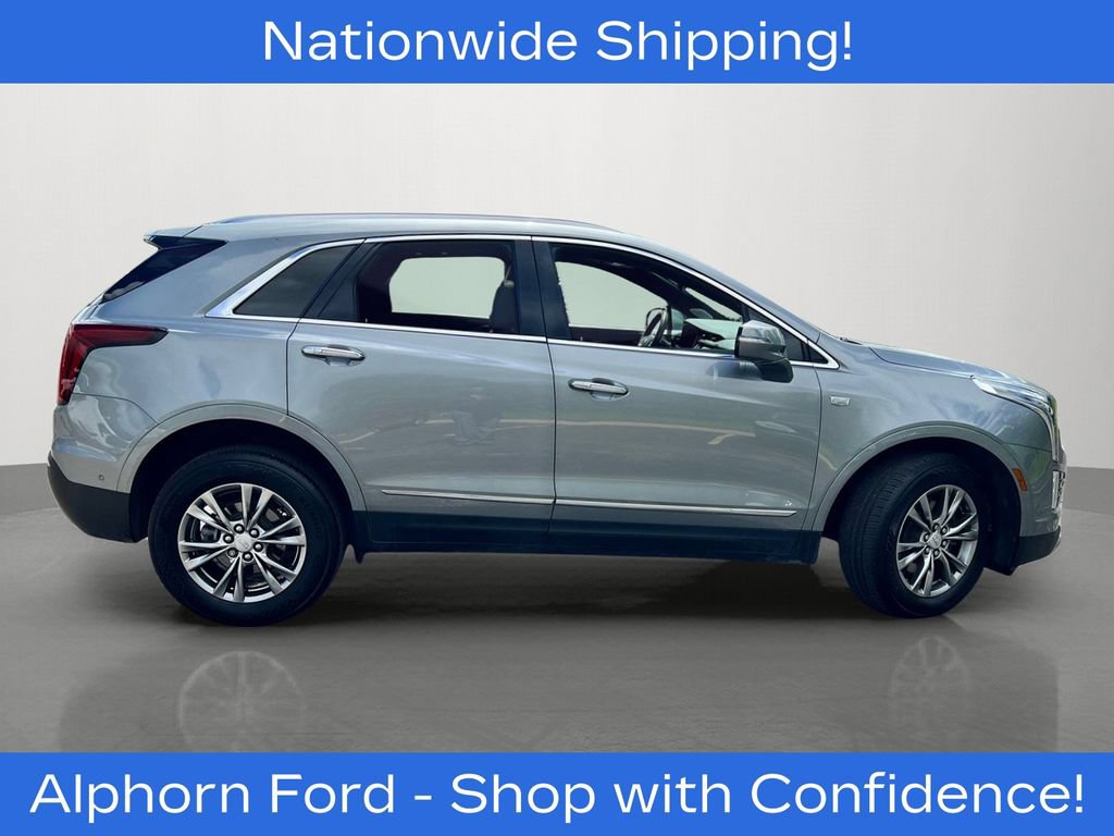 Used 2023 Cadillac XT5 Premium Luxury w/ Technology Package AWD/4WD image 2