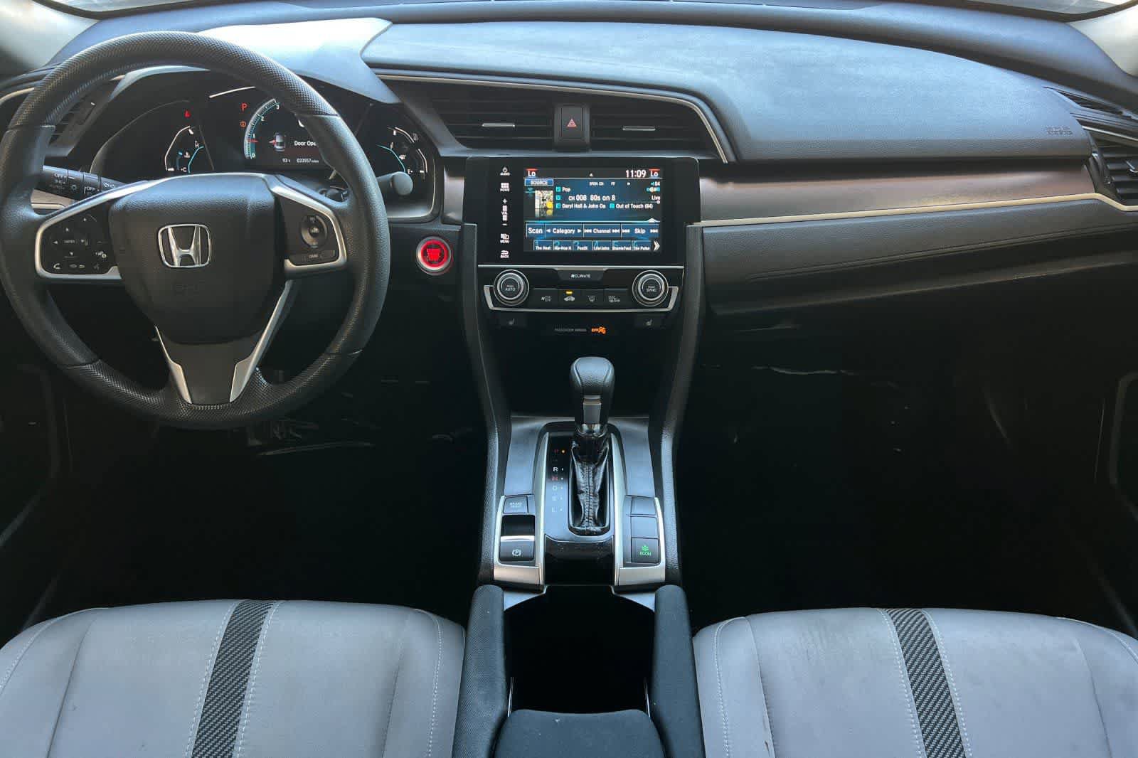 Used 2016 Honda Civic EX-T image 4