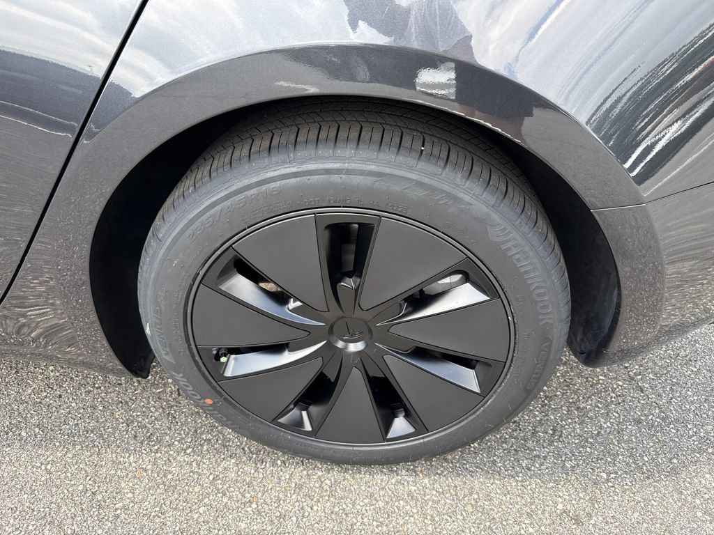 Used 2025 Tesla Model 3 Long Range AWD/4WD image 19