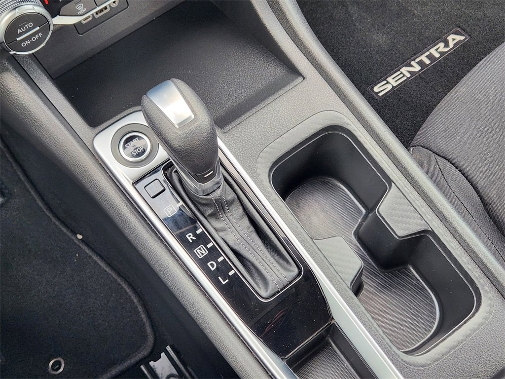 Used 2021 Nissan Sentra SV image 17