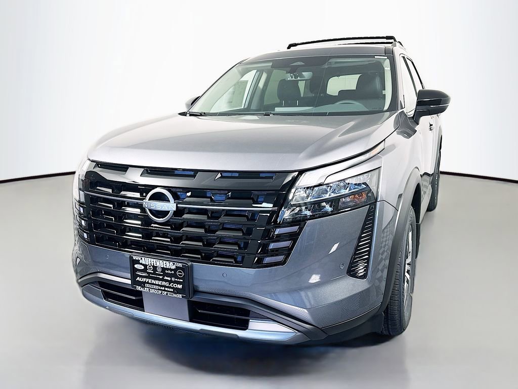 New 2026 Nissan Pathfinder SL AWD/4WD image 3