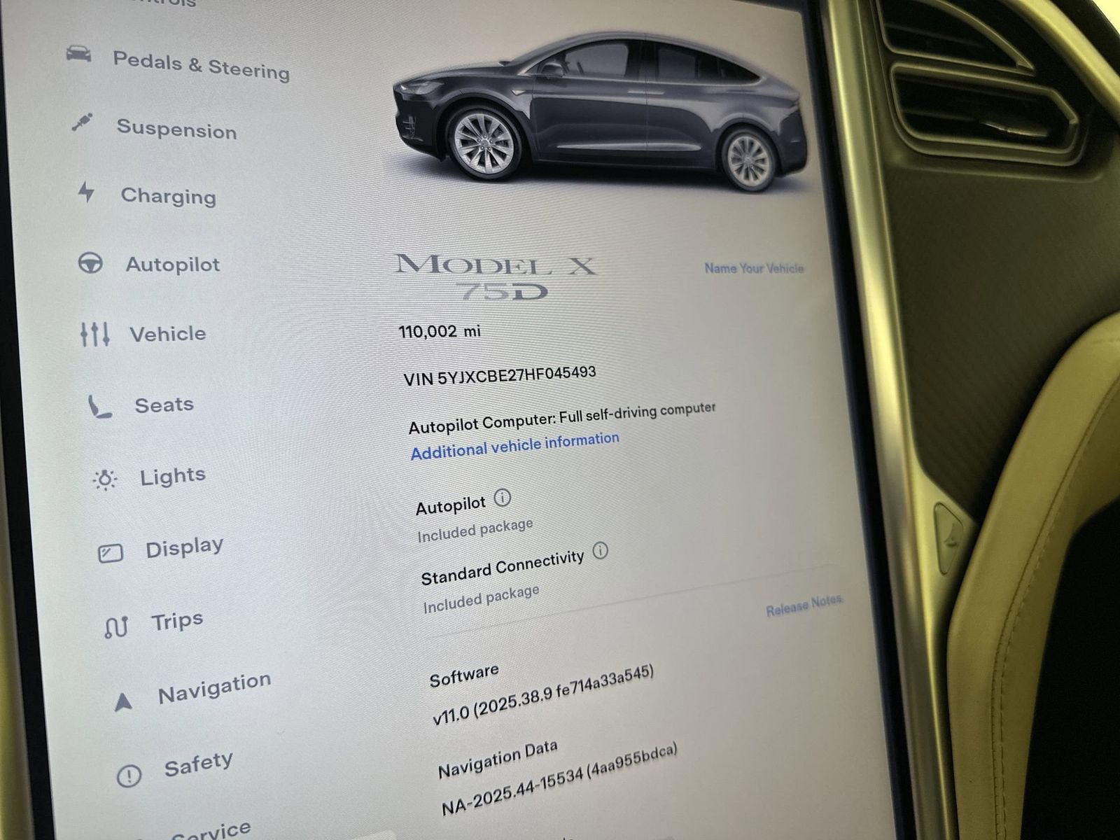 Used 2017 Tesla Model X 75D image 13