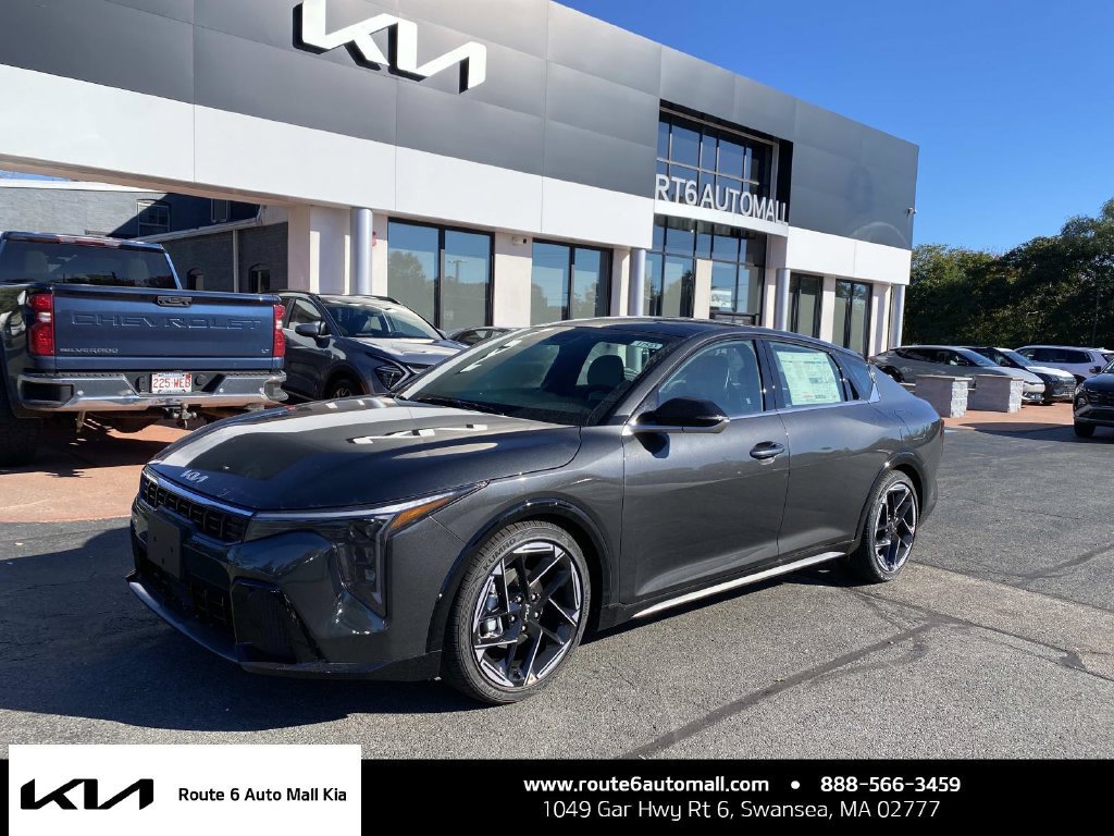 New 2026 Kia K4 EX w/ GT-Line Premium Package