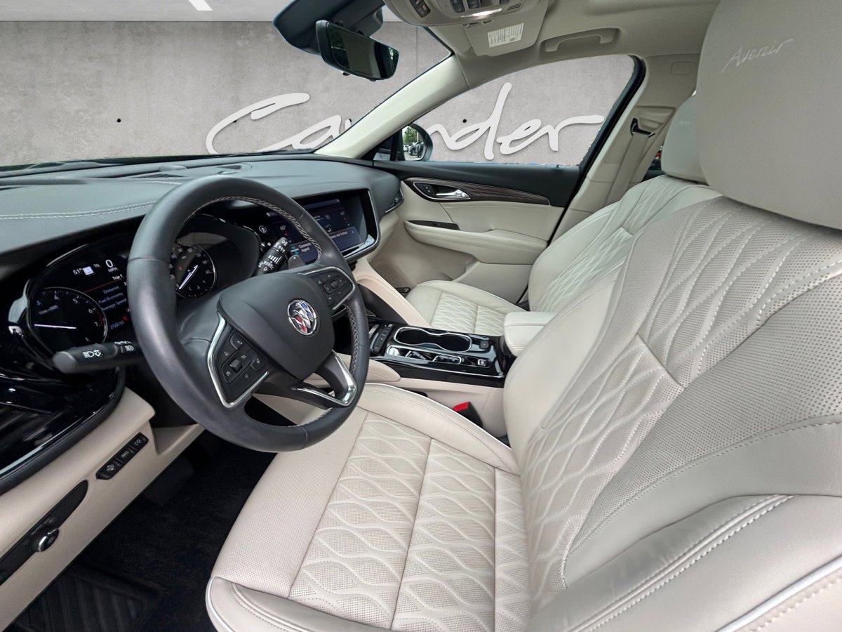 Used 2021 Buick Envision Avenir w/ Technology Package II image 23