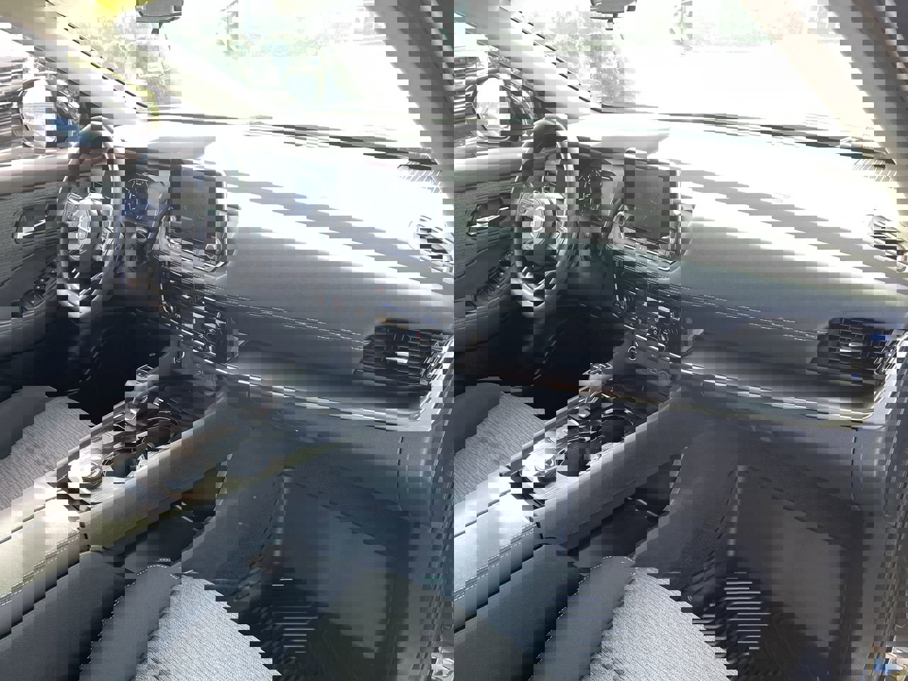 Used 2021 Nissan Rogue SV image 27