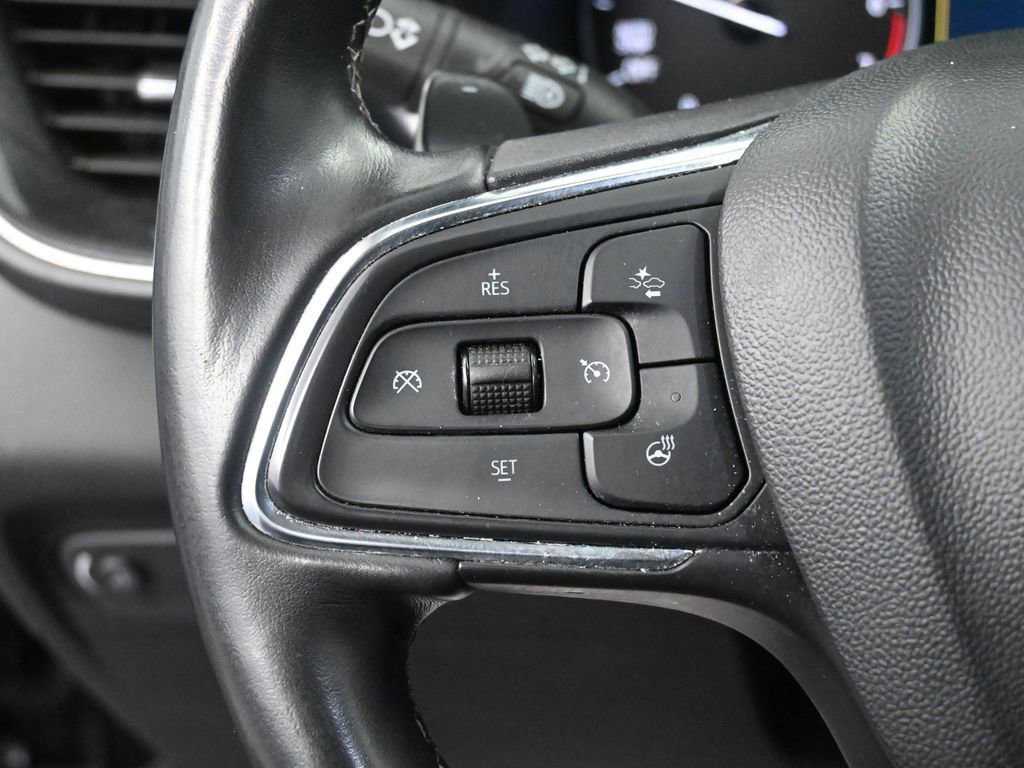 Used 2023 Buick Envision Essence image 30