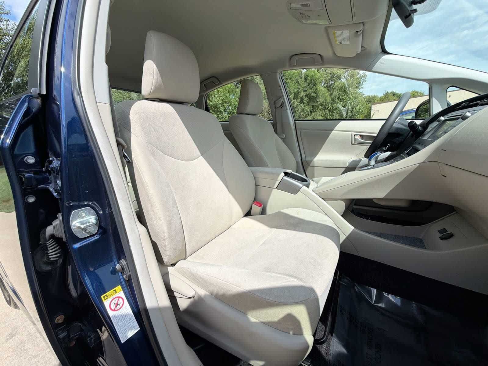 Used 2012 Toyota Prius Two FWD image 18