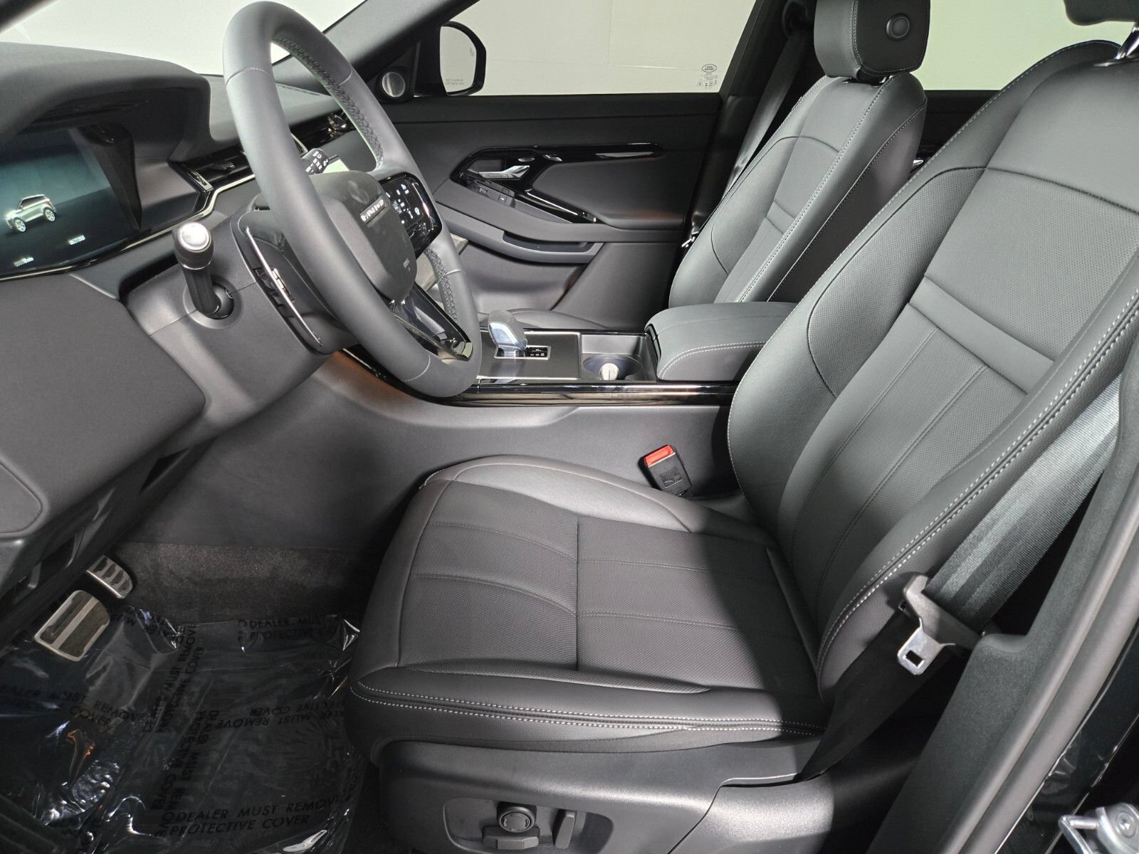 New 2026 Land Rover Range Rover Evoque Hoxton AWD/4WD image 11