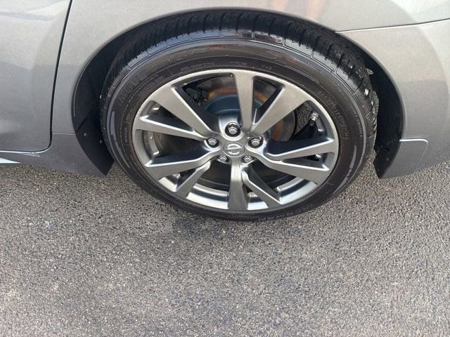 Used 2017 Nissan Maxima 3.5 SL FWD image 45