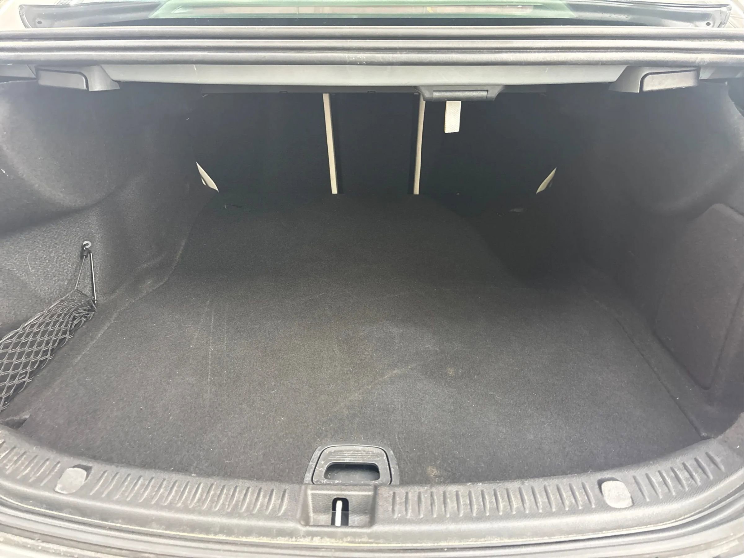 Used 2020 Mercedes-Benz E 350 Sedan image 16