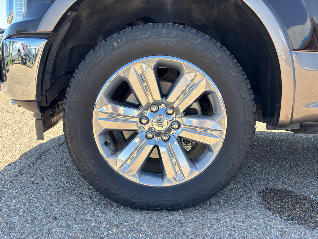 Used 2019 Ford F150 King Ranch w/ Equipment Group 601A Luxury AWD/4WD image 18