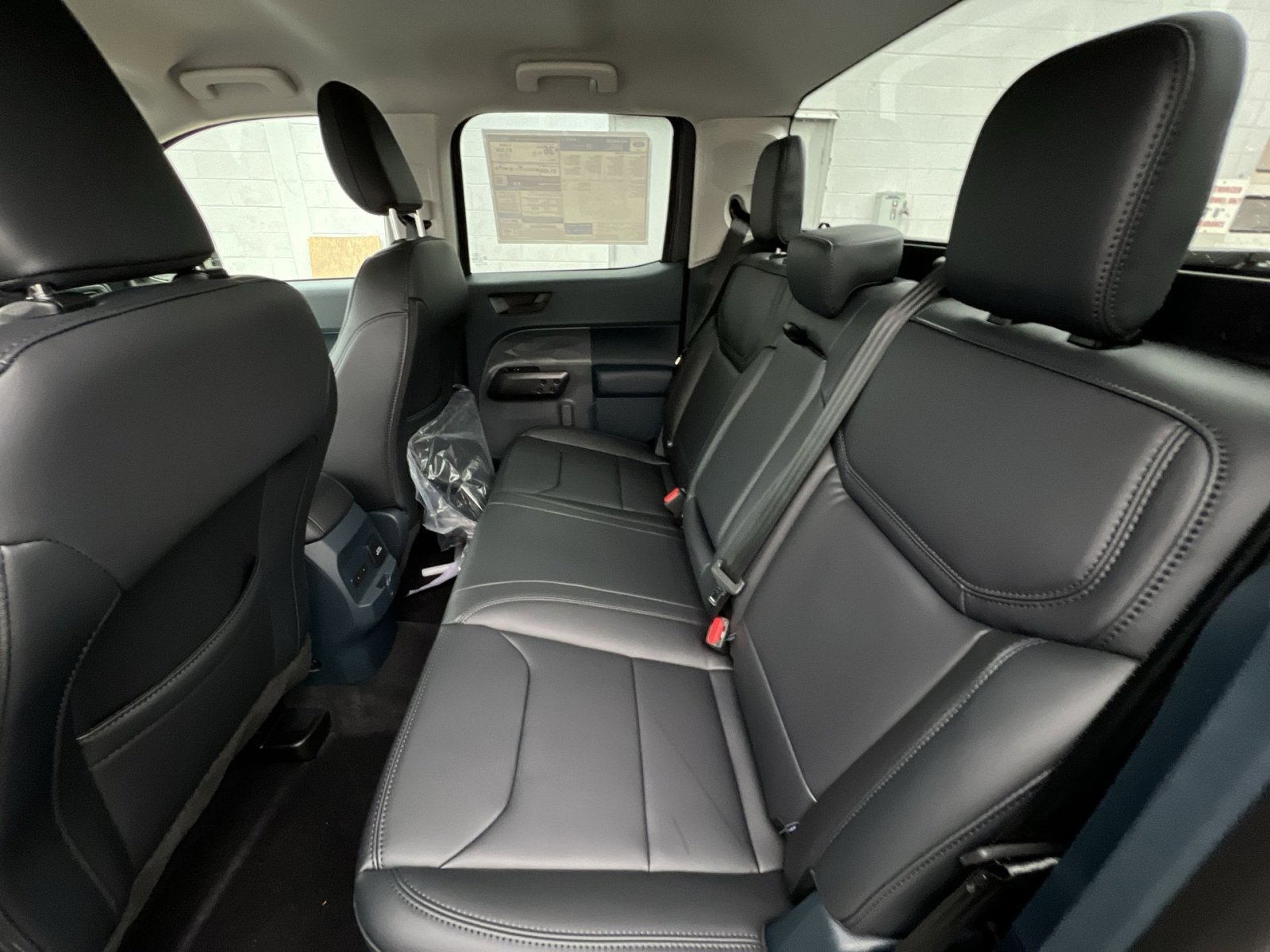 New 2026 Ford Maverick Lariat w/ Black Appearance Package image 24