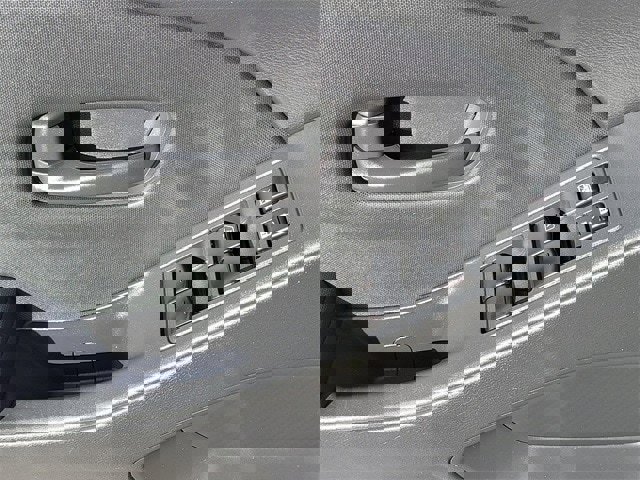 Used 2022 Nissan Frontier S w/ Technology Package image 19